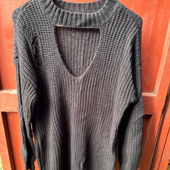 Black long sleeve sweater dress - Picture 5 of 5